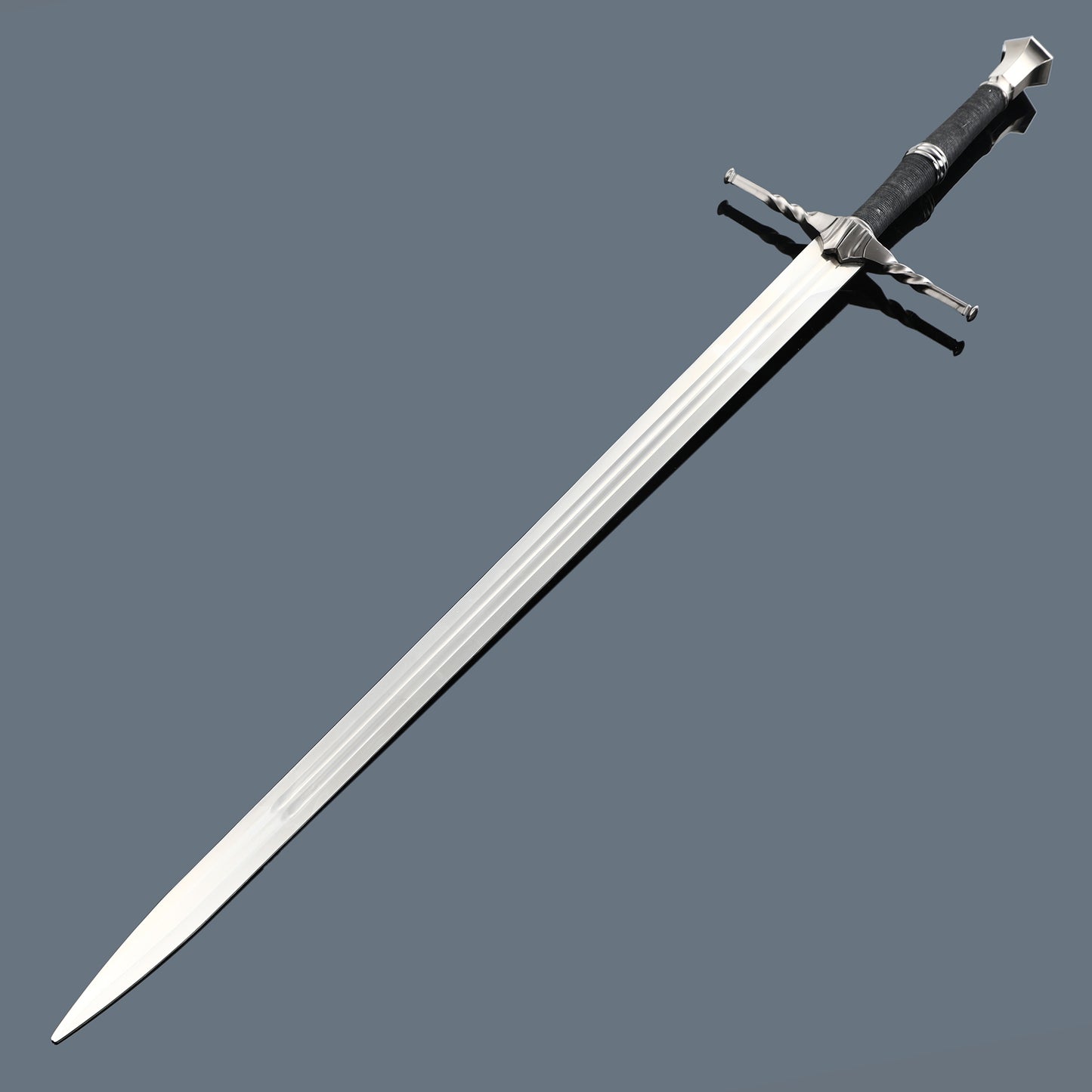 (26)EUROPEAN SWORD