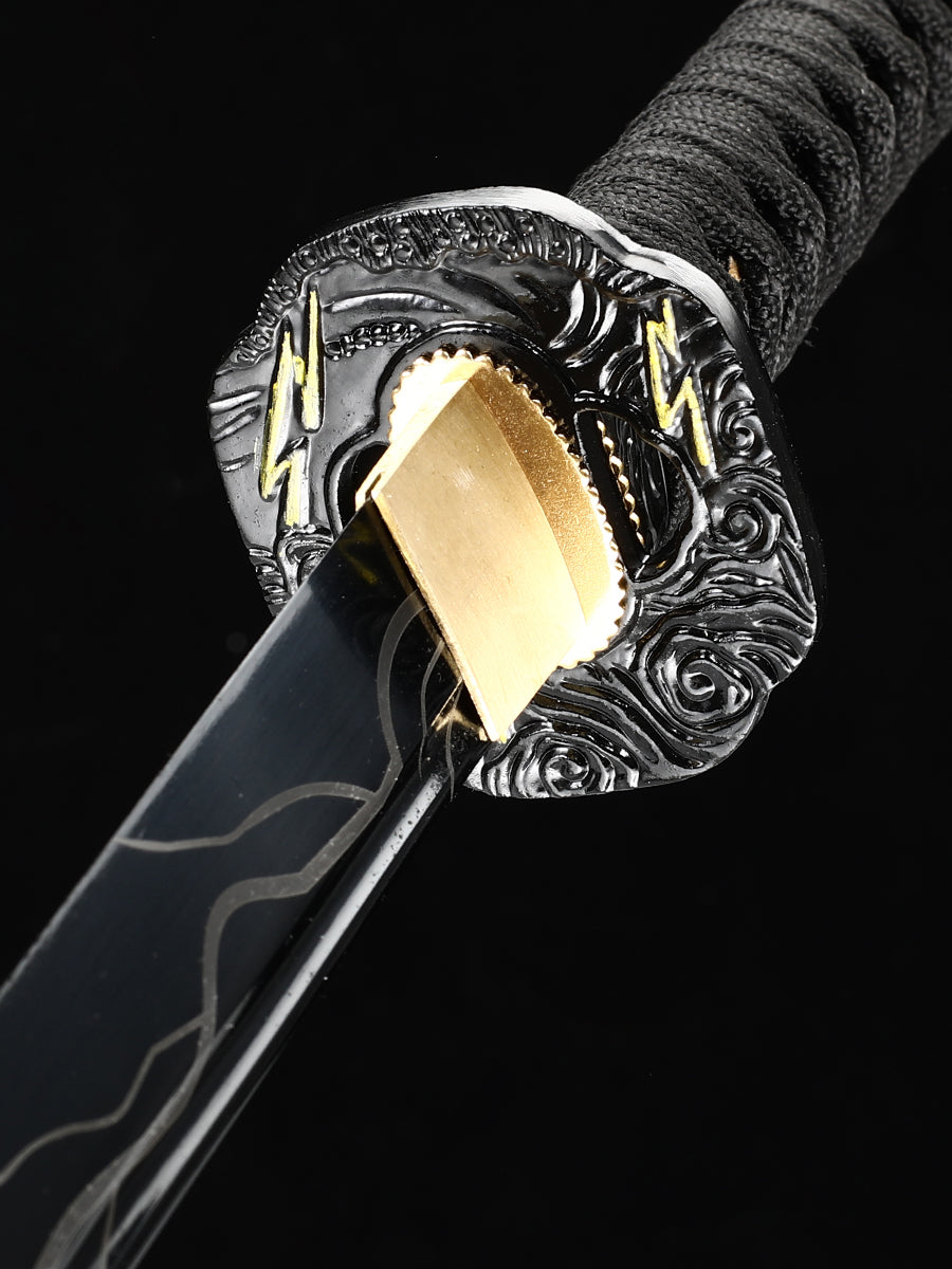 (83) Handcrafted authentic Japanese Samurai Sword 1060 steel roast black blue black sheath cool style