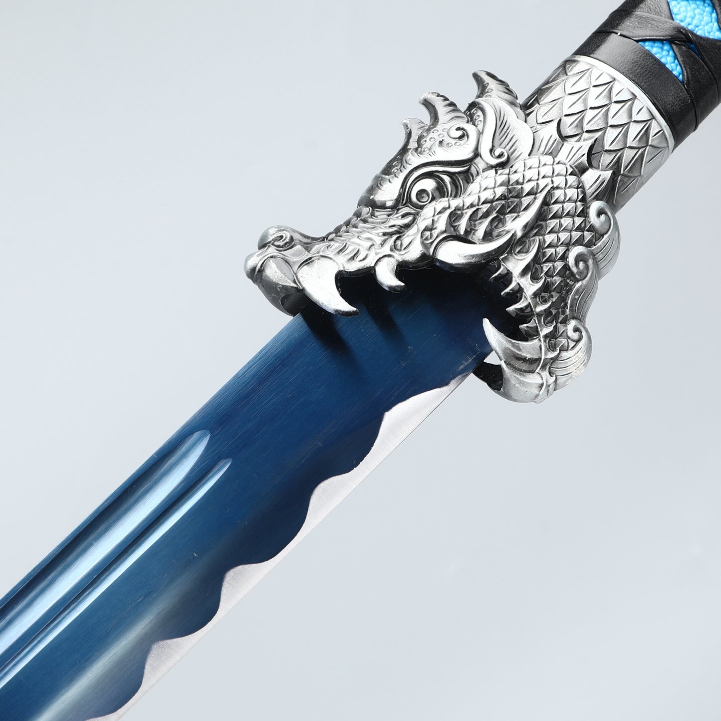 Chinese Sword Tang Dynasty Knife Carbon Steel Grilled Blue Edge Lika Dragon Pattern Sheath(TD003)