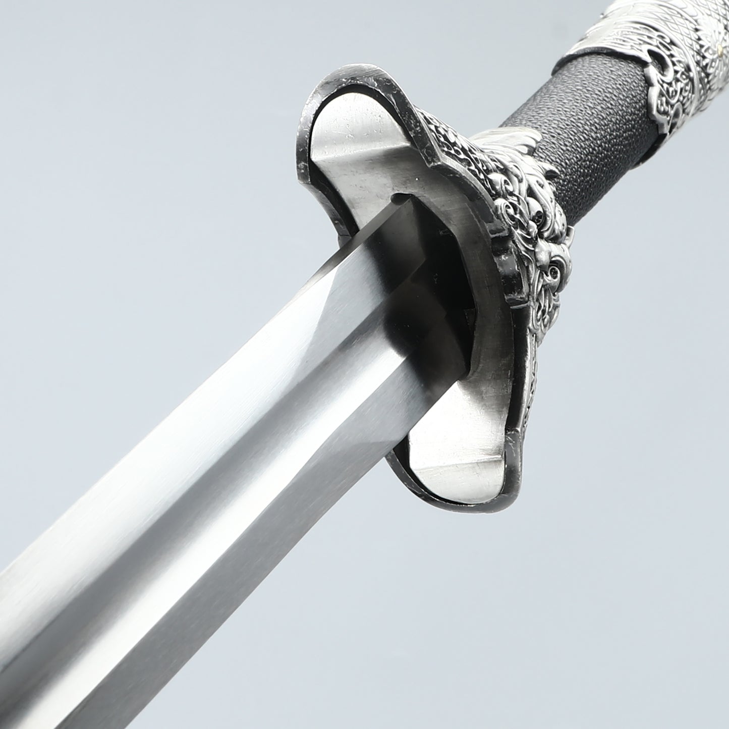 Handmade 1095 steel black scabbard for Chinese Han Dynasty swords