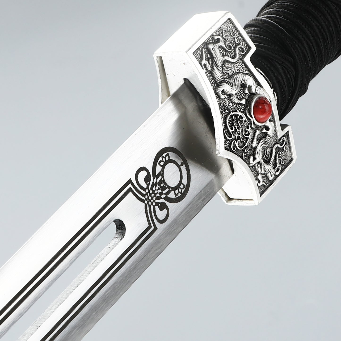 Hand crafted Han Dynasty collection gift sword made of 1095 steel with a red sheath