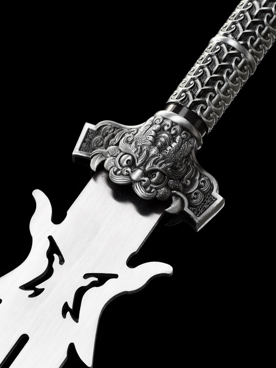 Eighteen weapons: Cold Moon Spear