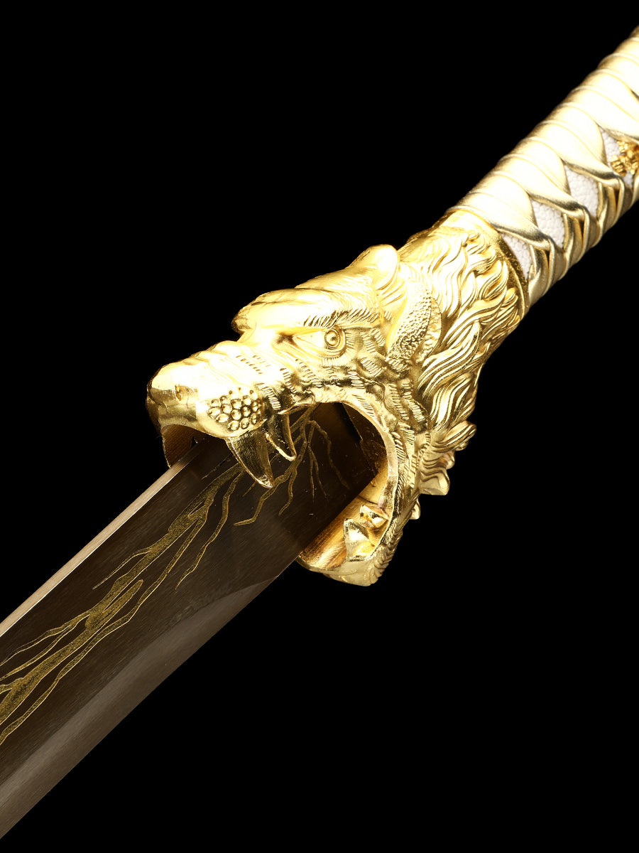 (145) Long knife made of 1095 steel in yellow