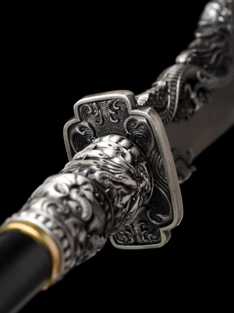 Eighteen weapons decoration collection: Qinglong big sword