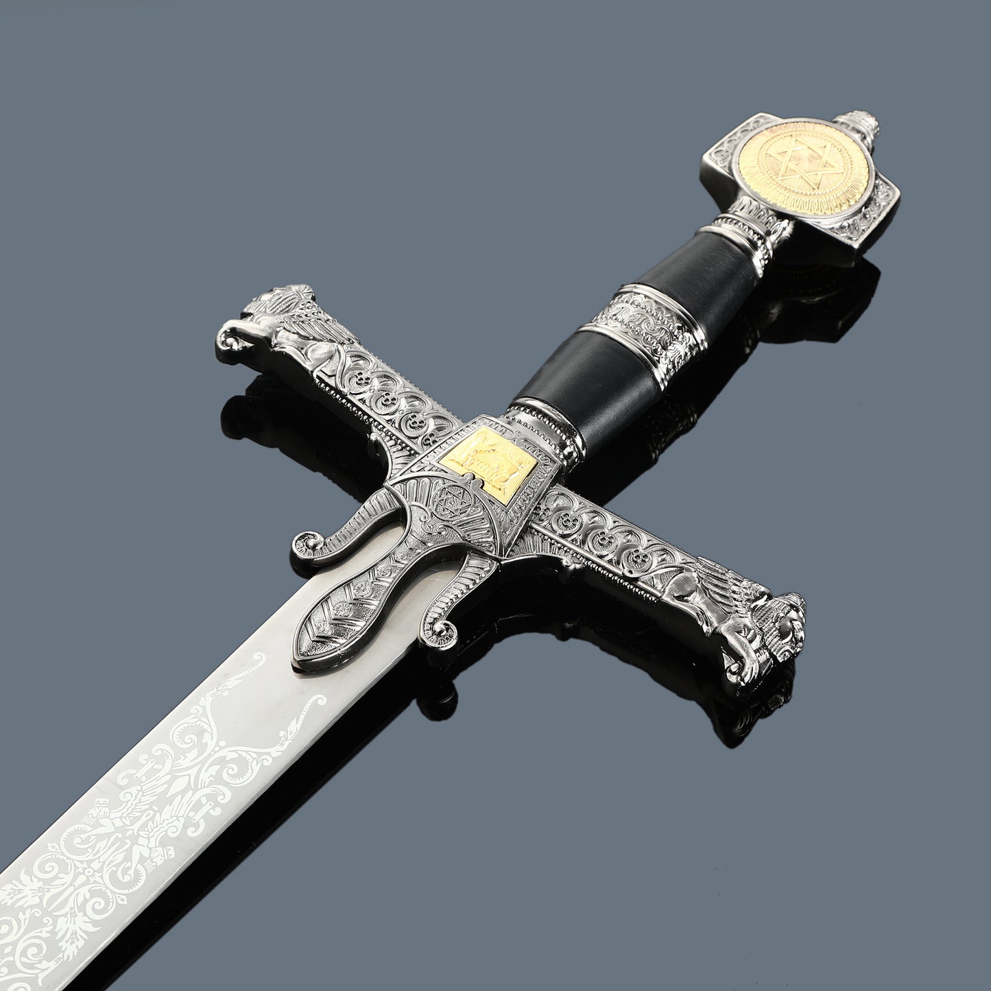 (25)EUROPEAN SWORD
