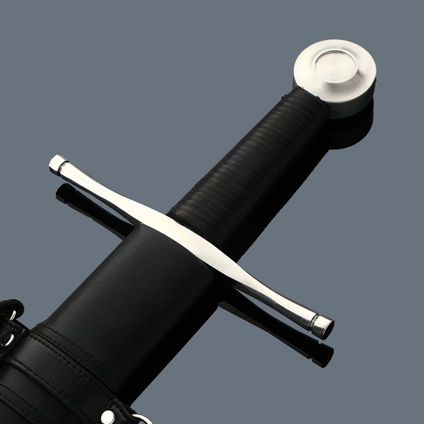 (31)EUROPEAN SWORD