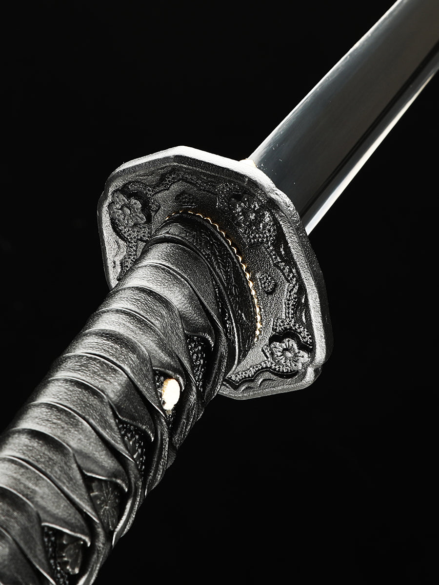 Handmade Japanese Ninja Knives 1060 Steel Samurai Swords, Tailed Swords, Decorative Collection