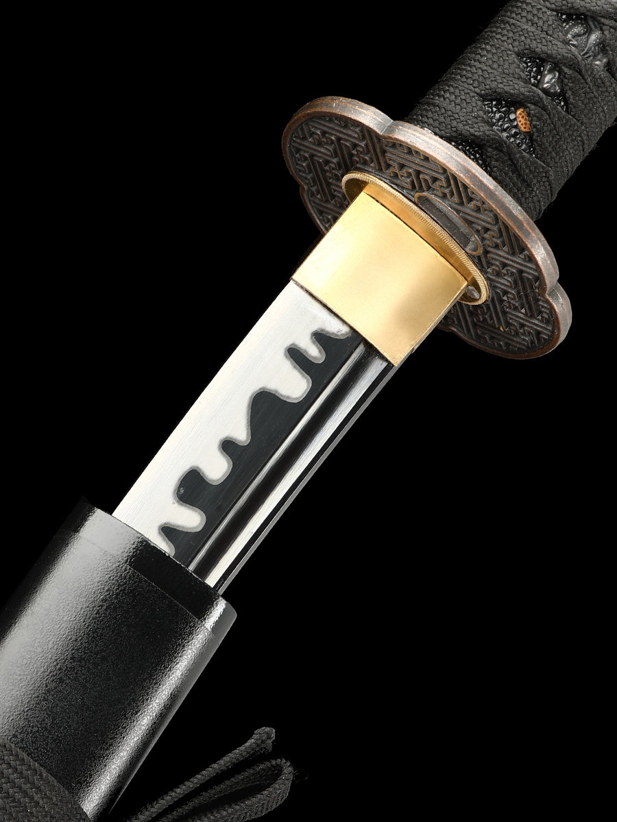 Japanese sword hand forged short samurai sword 1095 manganese steel baked black grinding wave pattern collection decoration