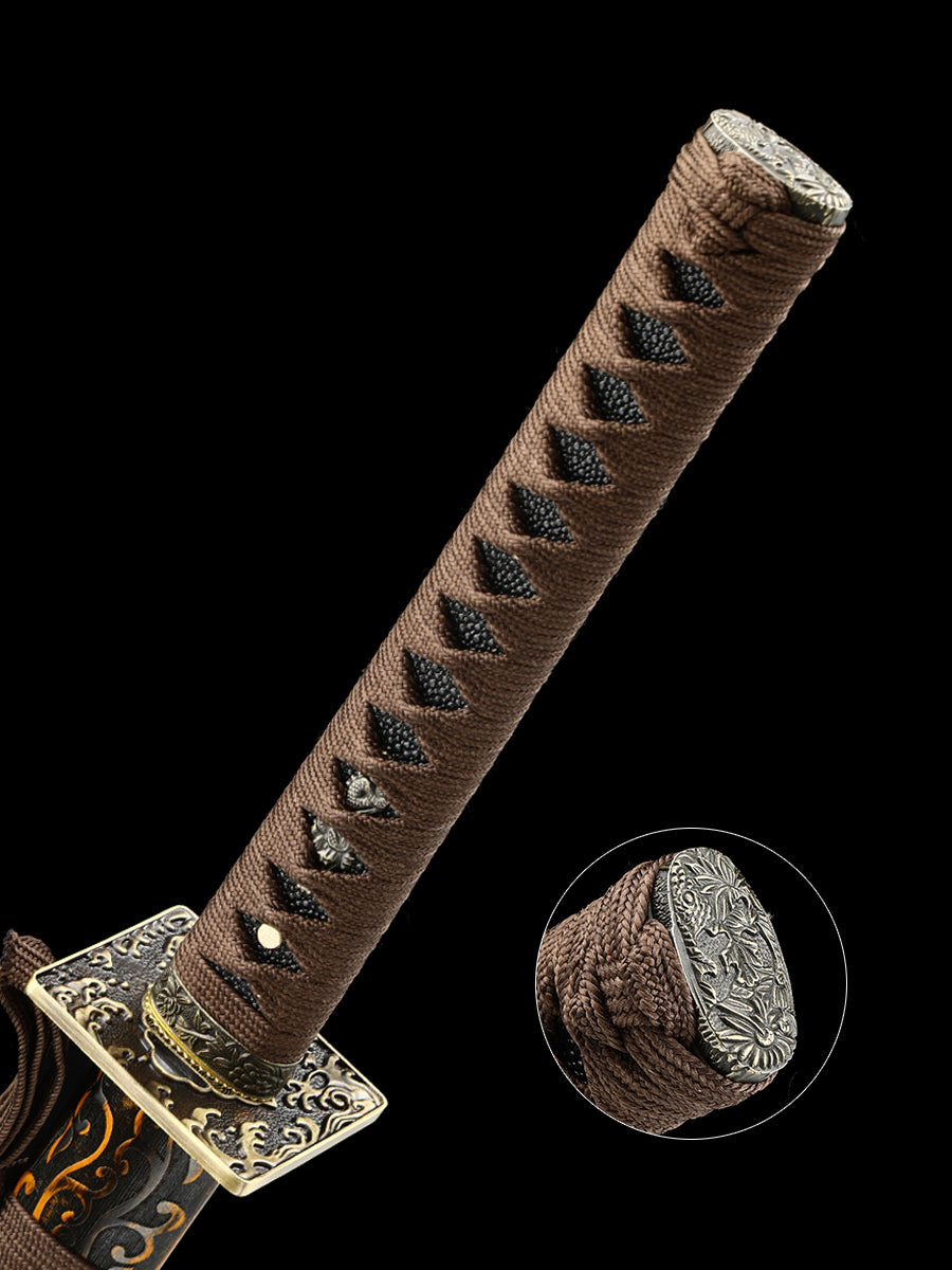 Japanese samurai sword with 1095 steel blade, hand carved dragon exquisite sheath