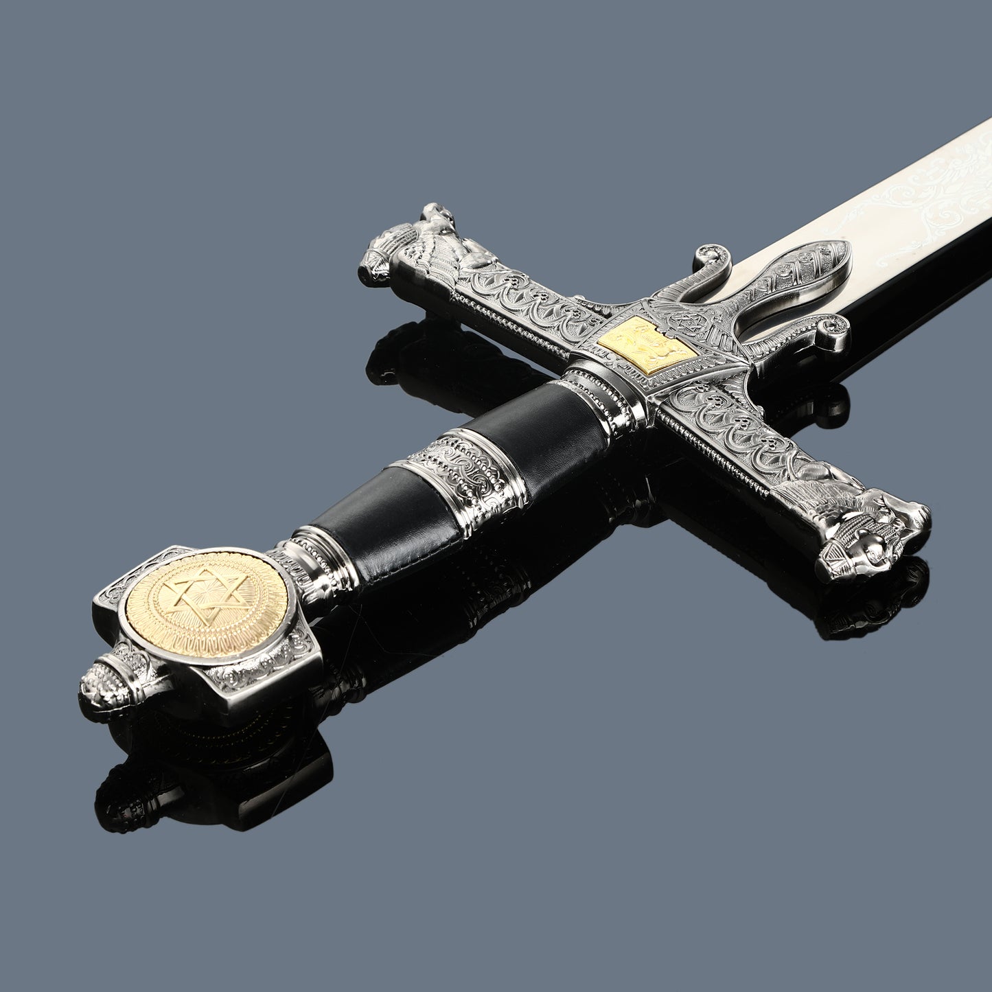 (25)EUROPEAN SWORD