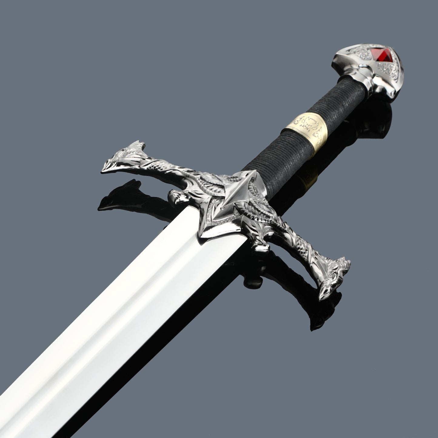 (24)EUROPEAN SWORD