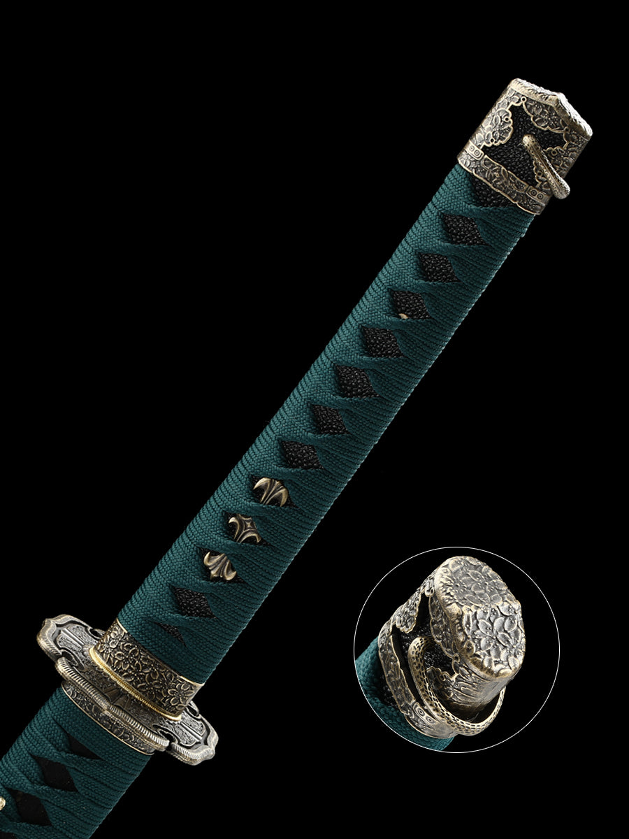 Handmade Japanese sword, Damascus steel samurai sword, Tai sword decoration collection