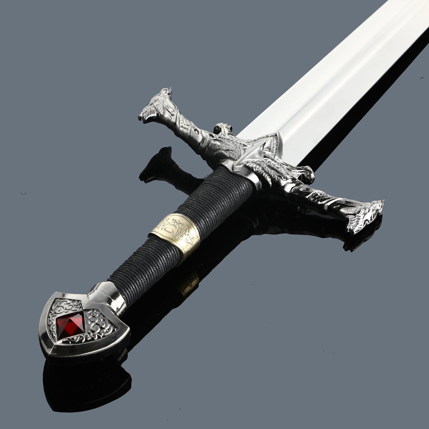 (24)EUROPEAN SWORD