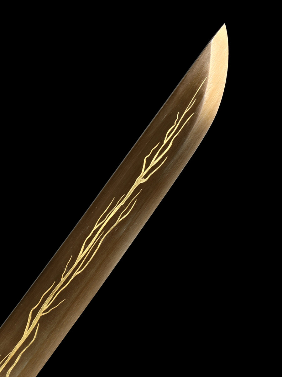 (145) Long knife made of 1095 steel in yellow
