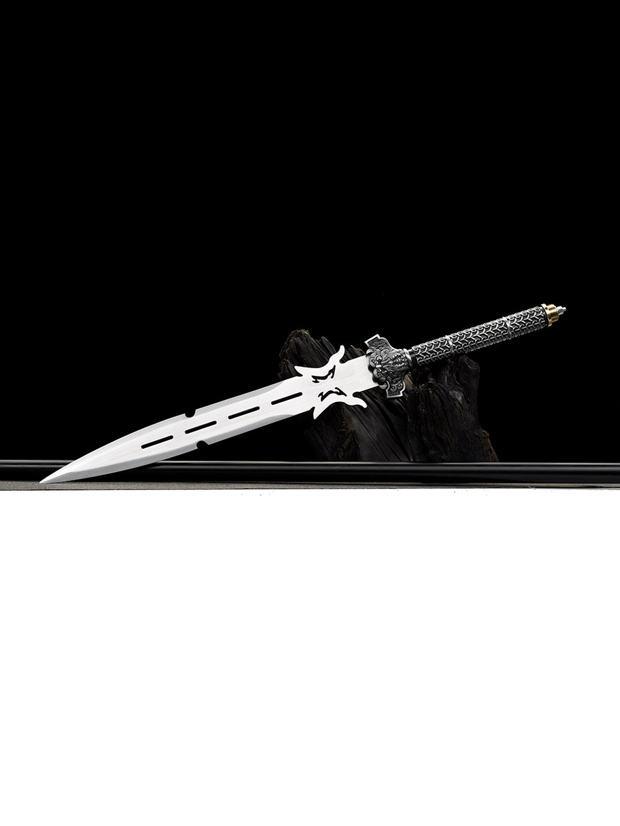 Eighteen weapons: Cold Moon Spear