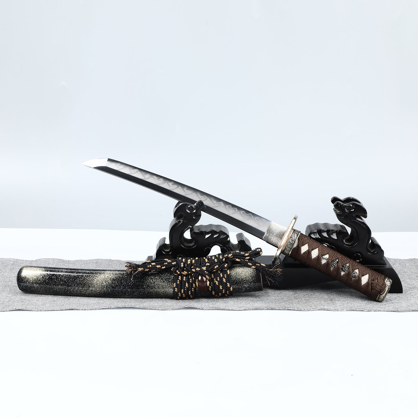 T10 steel fabrication Tanto Sword Handmade Short Katana Clay Tempered Real Hamon Full Tang Samurai Sword Razor Sharp