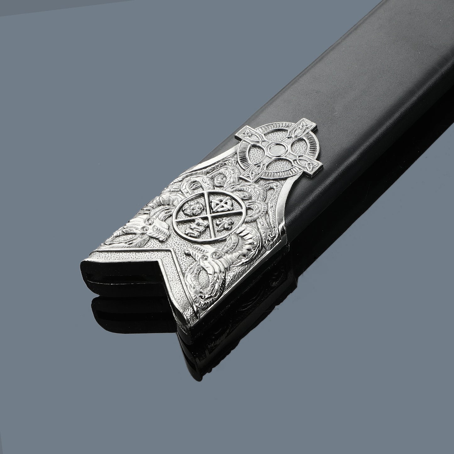 (19)EUROPEAN SWORD