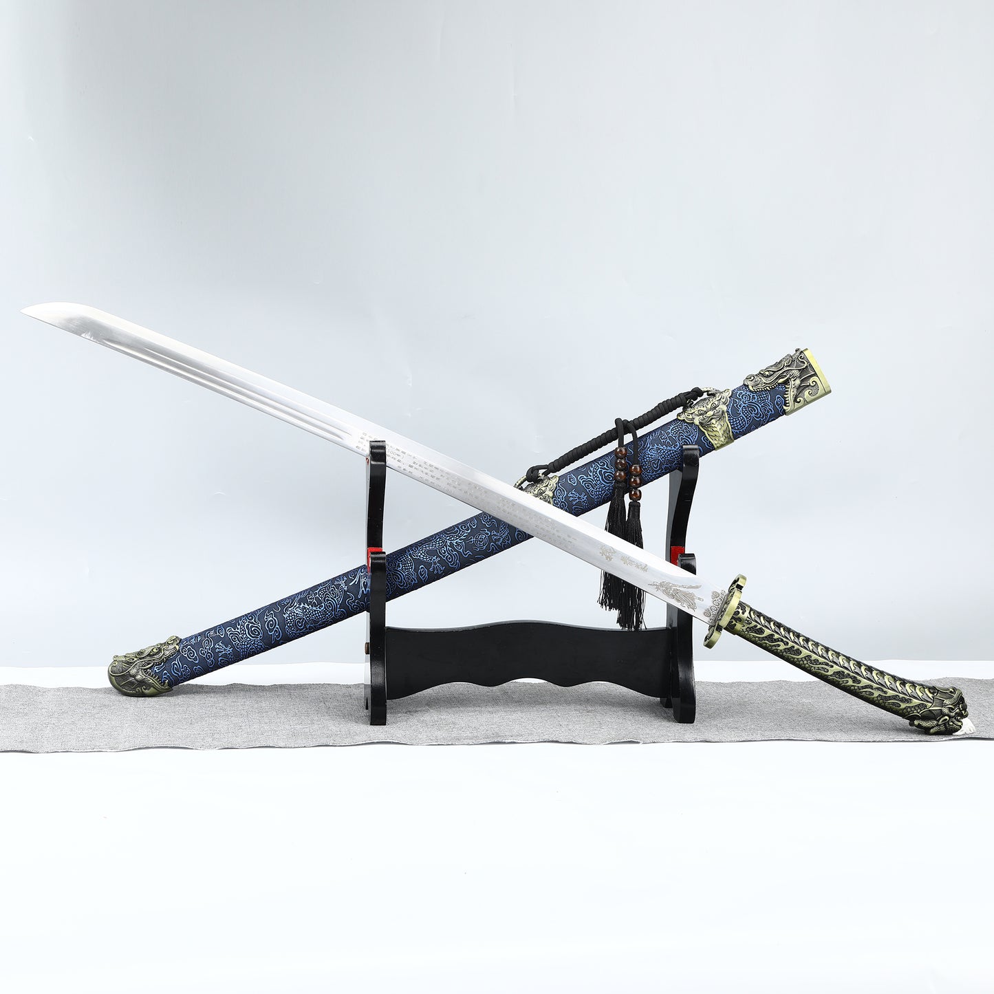 Chinese Tang Dynasty Sword Blade High Carbon Steel Blue Dragon Pattern Sheath