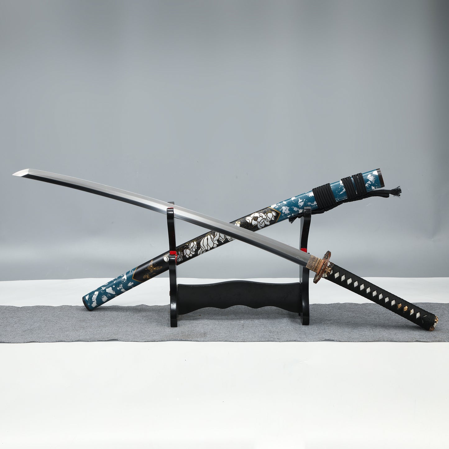 Musashi Hand Forged Katana - Folding steel hand grind burning blade collection, gift, straw mat cutting practice