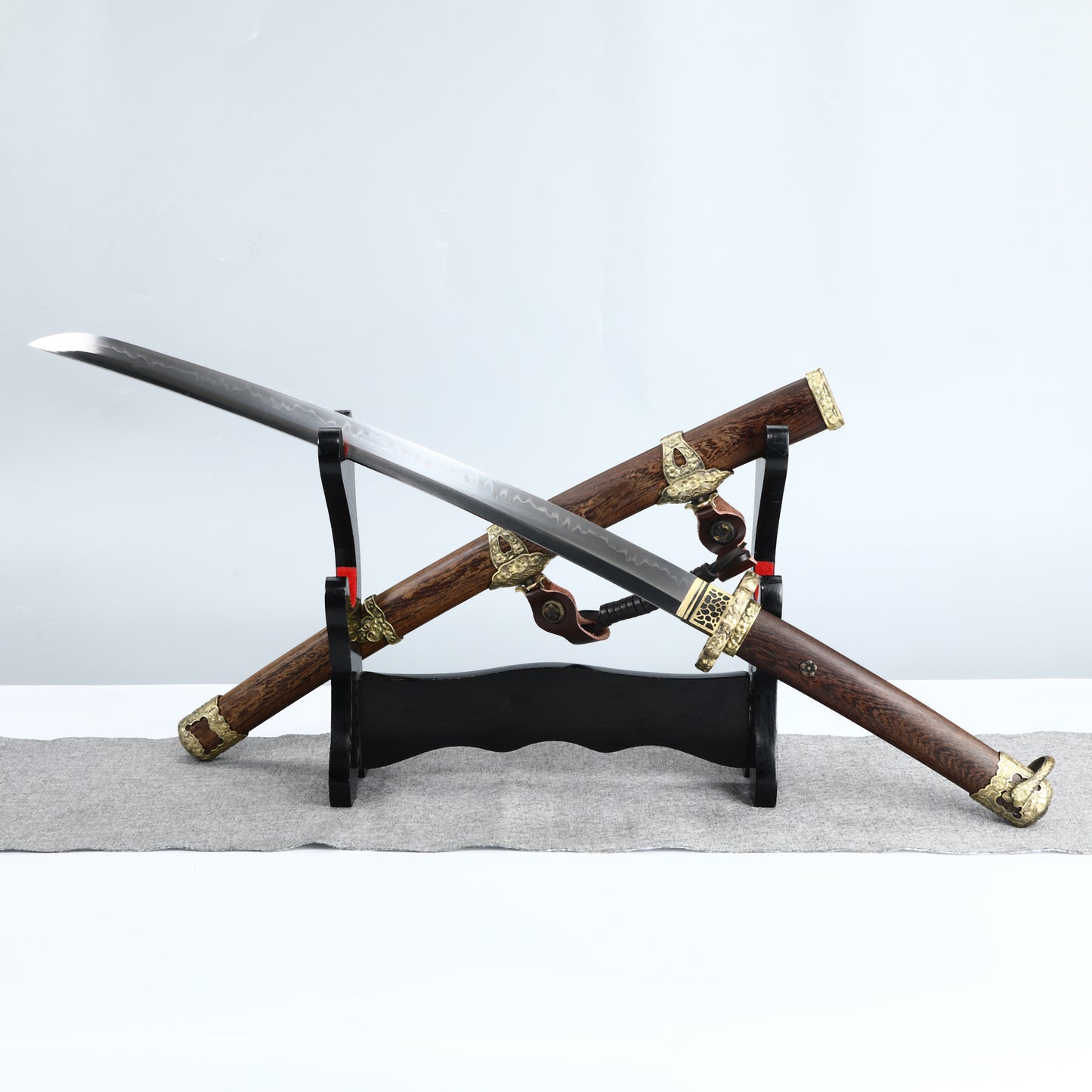 Handmade Katana T10 Steel Samurai Japanese Real Sword Chicken Wing Wooden Sheath Knife Full Tang Sharp