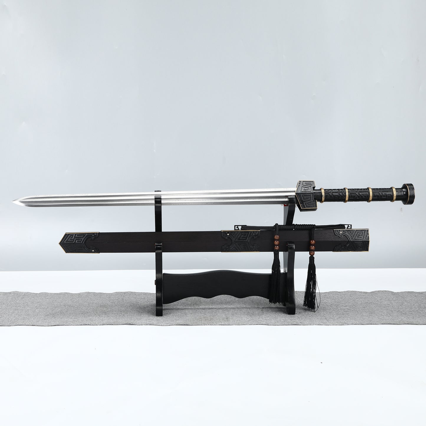 Chinese Han Dynasty sword Damascus steel hand forged for collection and gift giving