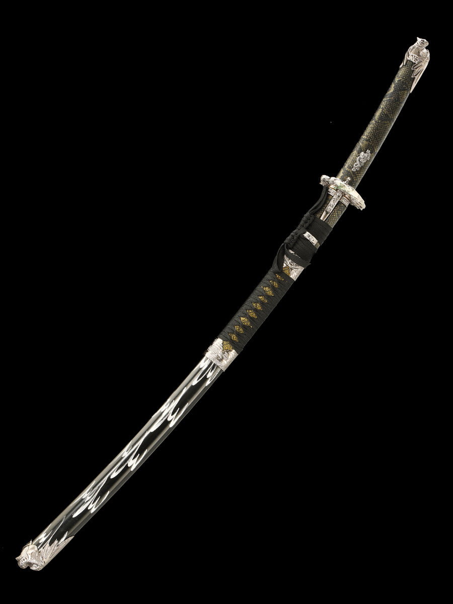 Handmade authentic Japanese samurai sword 1095 steel gray sword Tan exquisite gift
