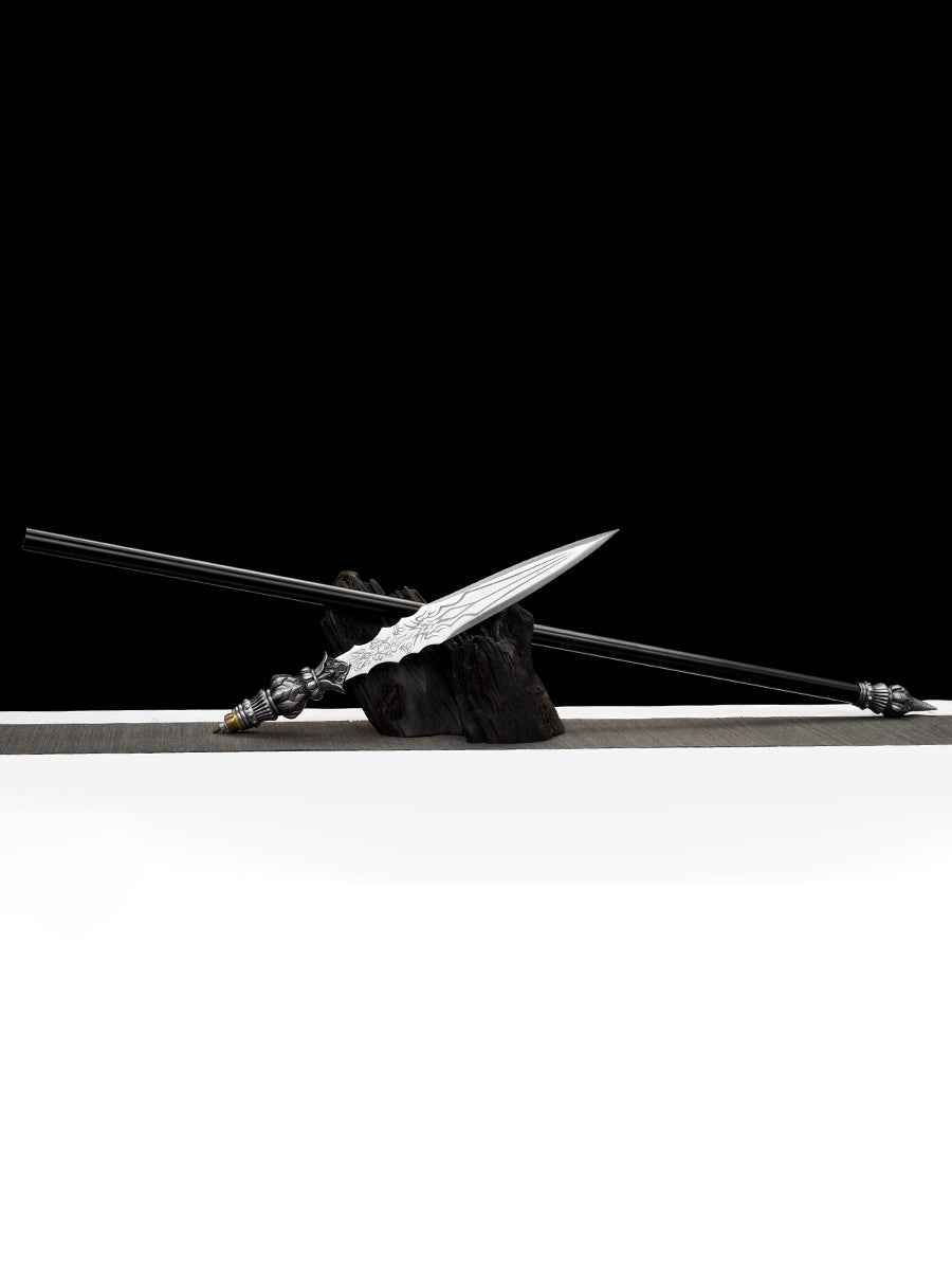 Eighteen weapons: Lotus Spear 444