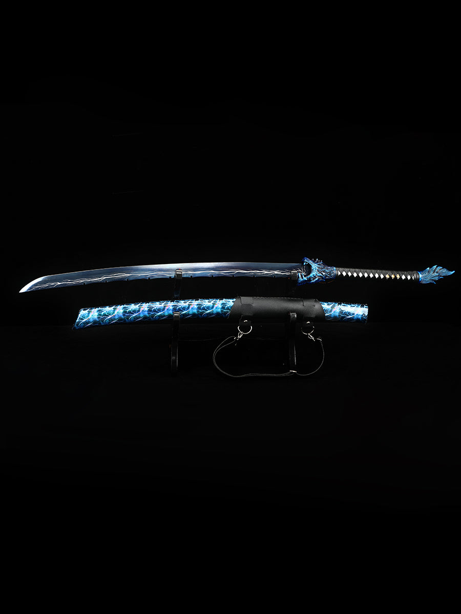 (143)(143) Long knife made of 1095 steel blue