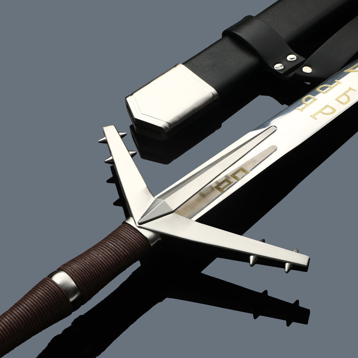 (2)EUROPEAN SWORD