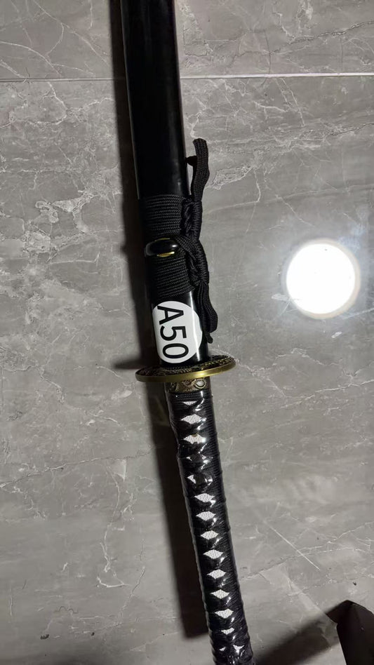 (A50)Japanese samurai sword hand forged damascus steel steel covered earth burning blade exquisite collection