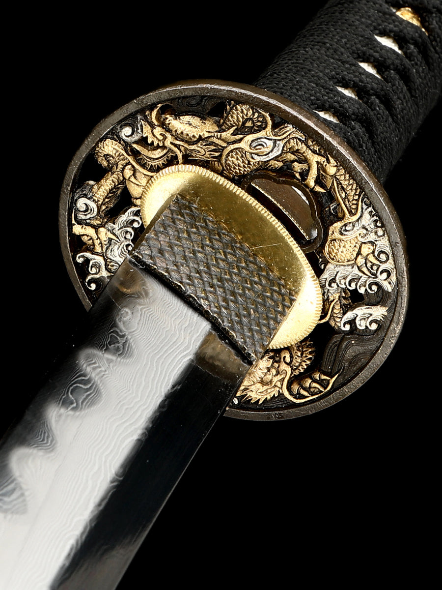 Hand-made Japanese katana Damascus steel covered soil burning blade blade