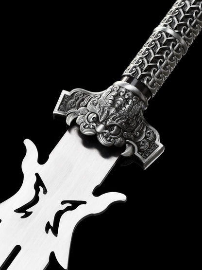 Eighteen weapons: Cold Moon Spear
