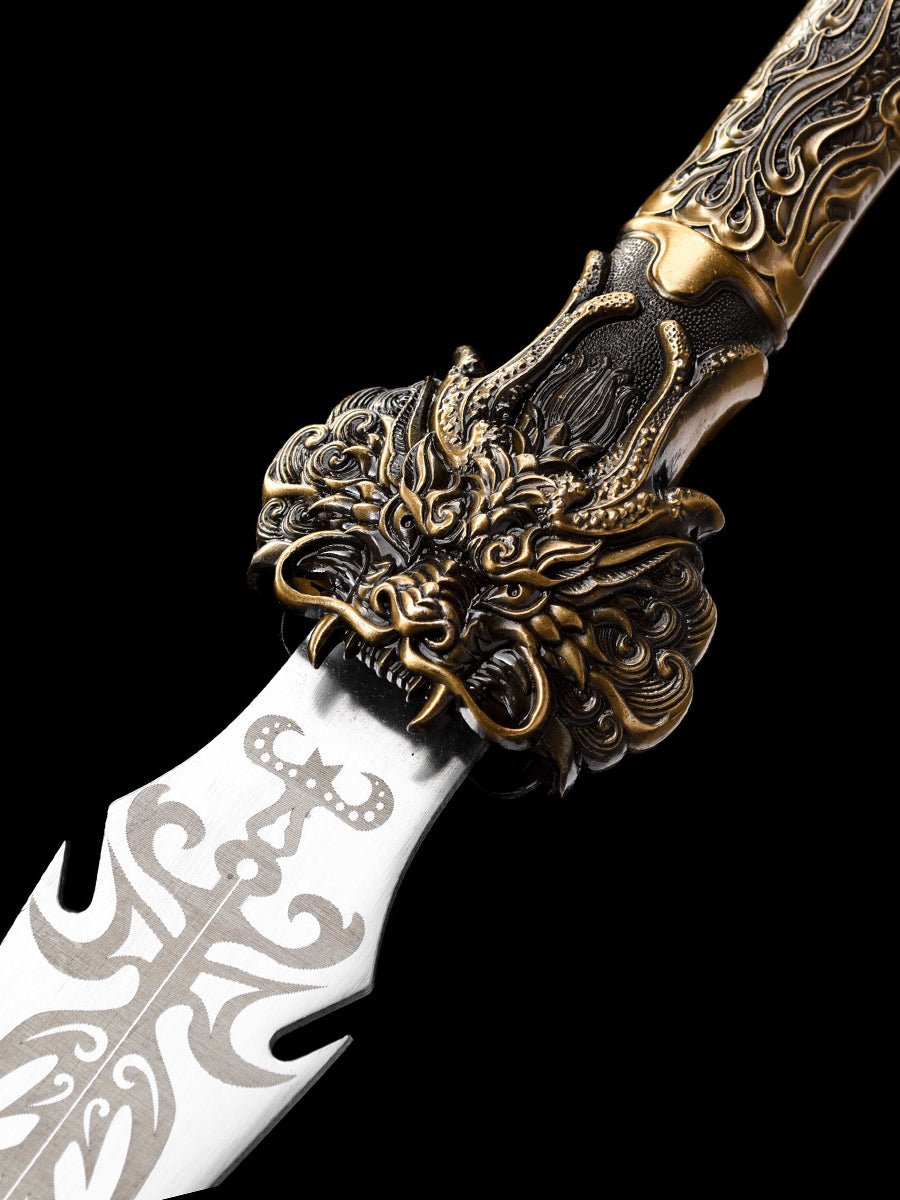 Eighteen weapons: Overlord Spear