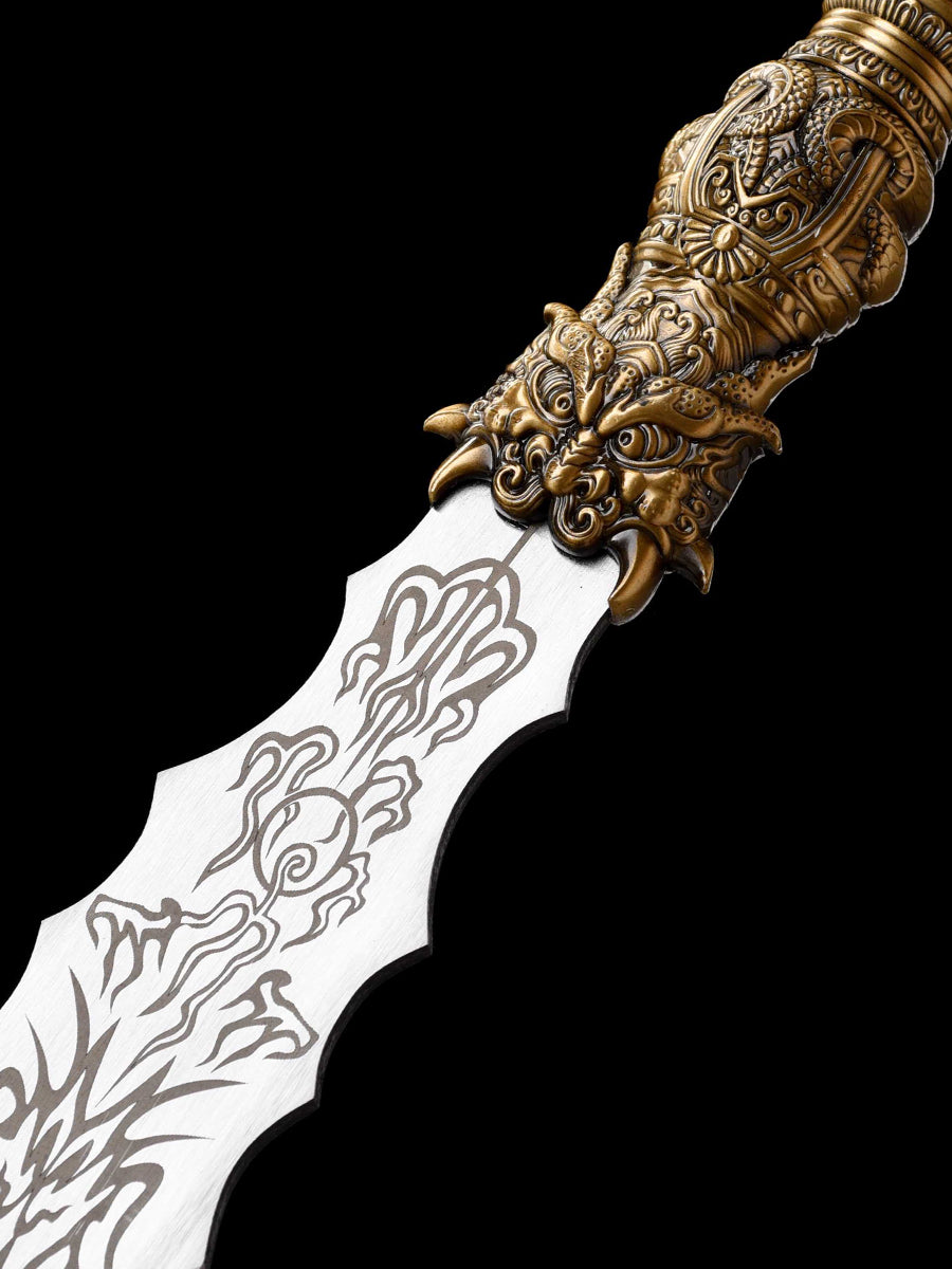 Eighteen weapons decoration collection: God killing spear