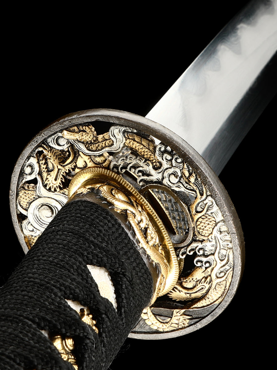 Hand-made Japanese katana Damascus steel covered soil burning blade blade