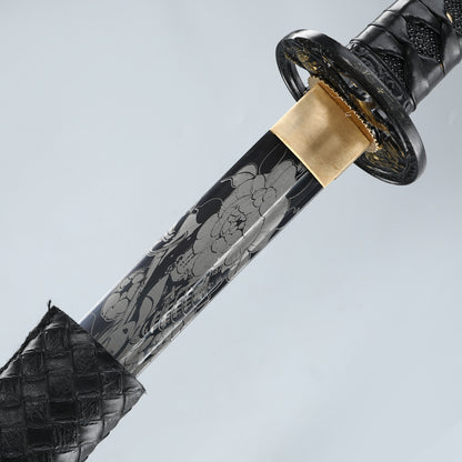 (33)Authentic Japanese Samurai Sword 1060 steel grill black with leather sheath perfect combination