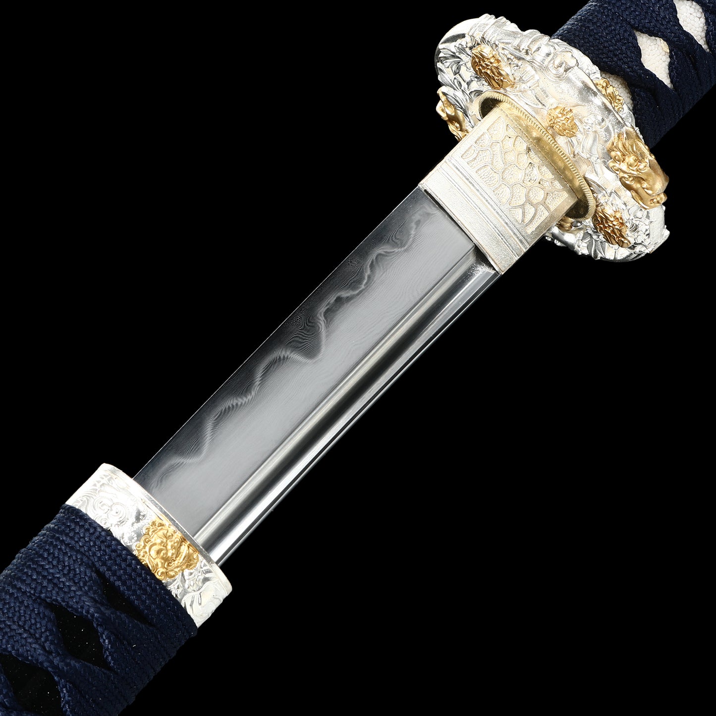 Hand forging patterned steel to make earth covered burning blades Lion Knife Tan Blue Sheath--S2080