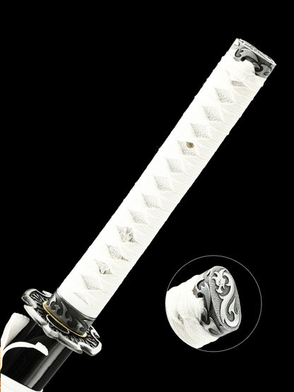 Japanese samurai sword made of 1095 steel