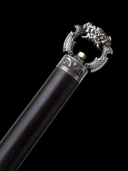 Eighteen weapons for decoration and collection, dragon singing spear
