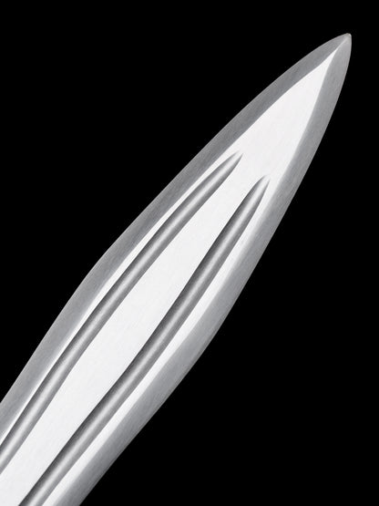 Eighteen weapons: Lotus Spear