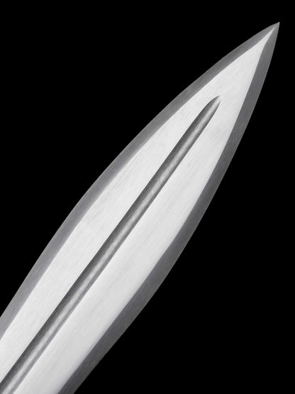 Eighteen weapons: Lotus Spear 111