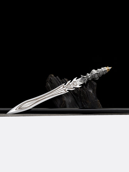 Eighteen weapons: Lotus Spear 22