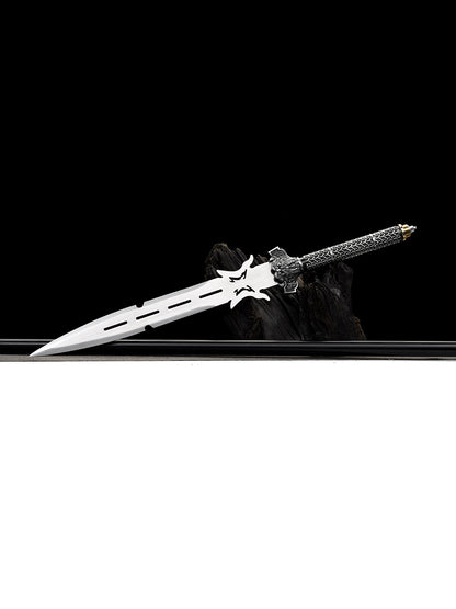 Eighteen weapons: Cold Moon Spear