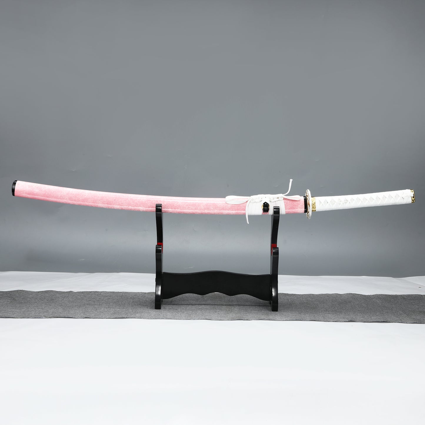 (32) Handmade authentic Japanese Samurai Sword 1060 steel baked blue with pink Saya