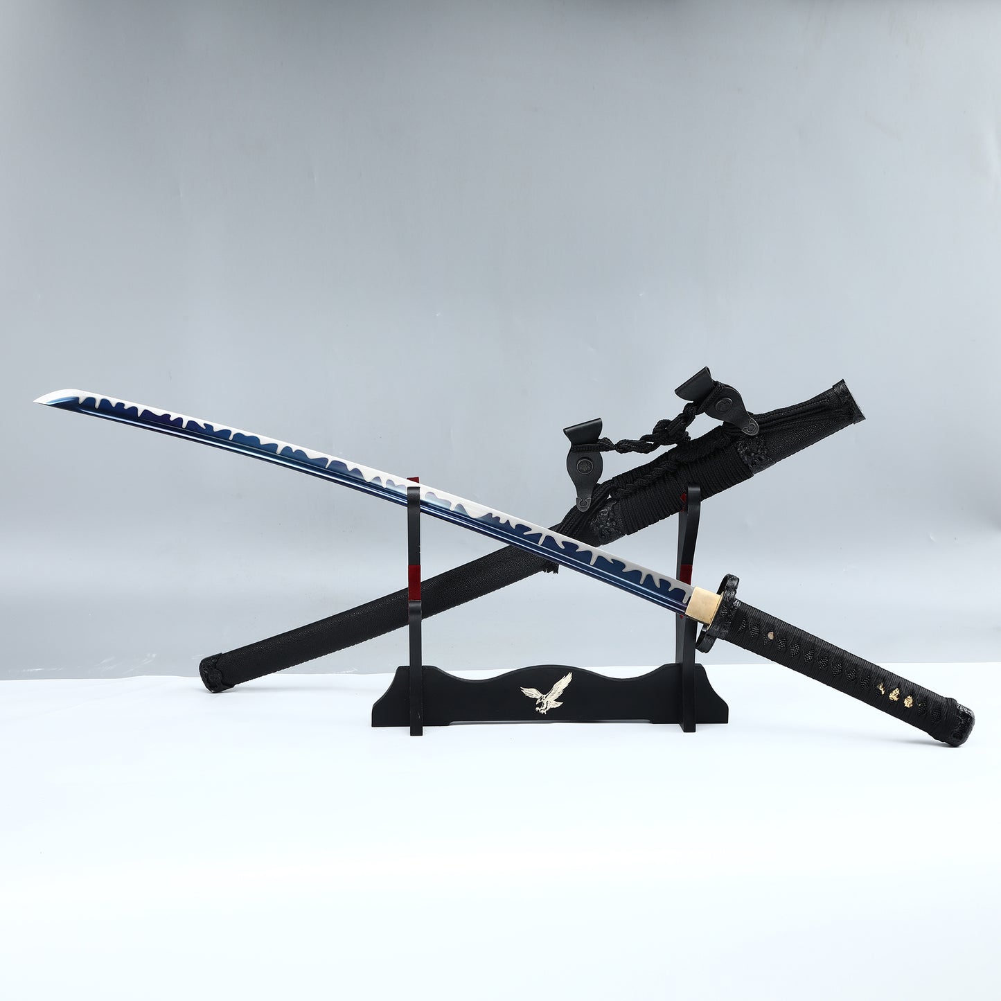 (3)The real katana sword with the blue body tachi