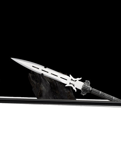 Eighteen weapons: Cold Moon Spear