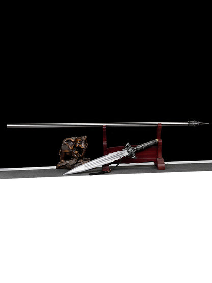 Eighteen weapons: Dragon Gallbladder Bright Silver Spear