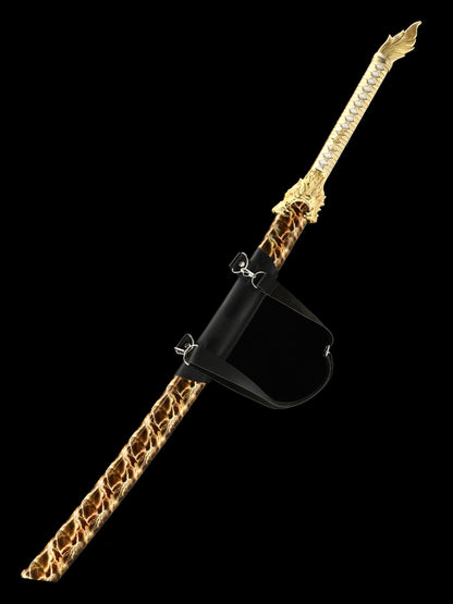 (145) Long knife made of 1095 steel in yellow