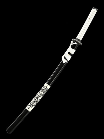 Japanese samurai sword made of 1095 steel