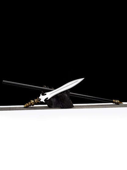 Eighteen weapons: Lotus Spear 111
